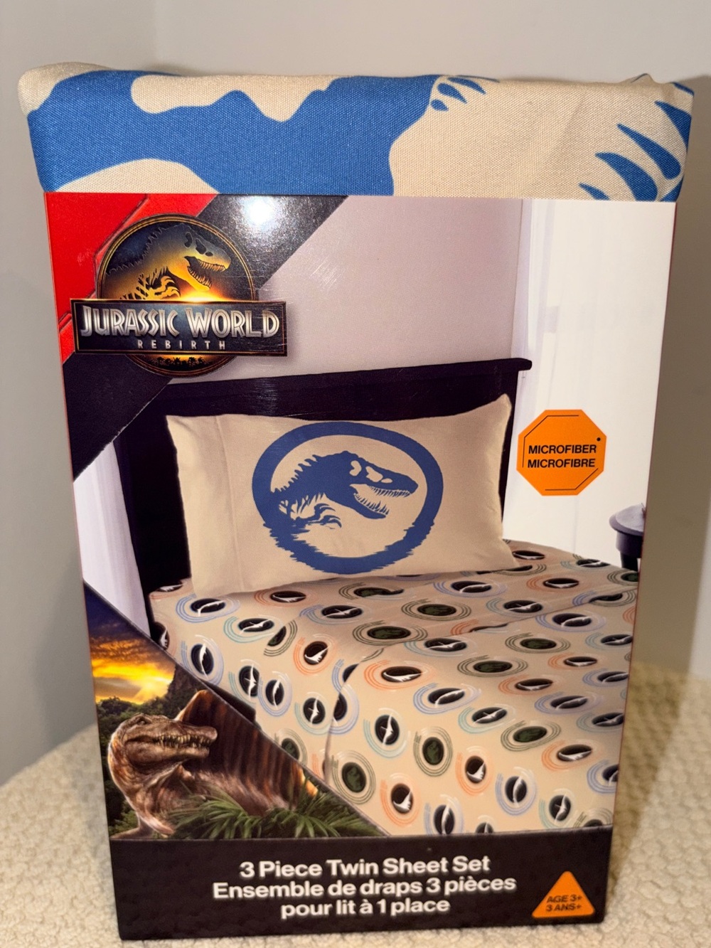 Jurassic "Triple Team" Twin Sheet set